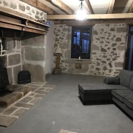 Gite Pour Famille Saint-Clément Exterior foto