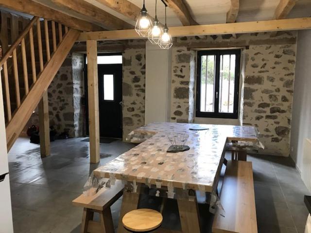Gite Pour Famille Saint-Clément Exterior foto