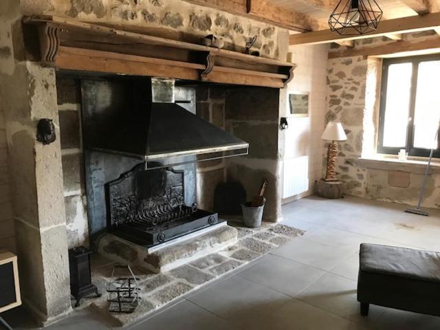 Gite Pour Famille Saint-Clément Exterior foto